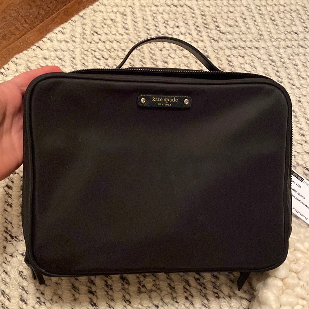 Kate Spade Toiletry Kit